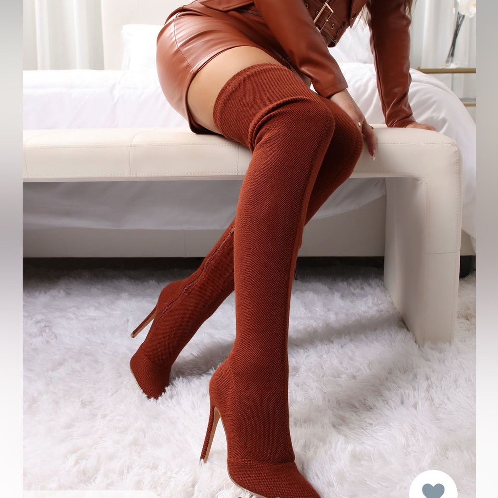 Fashion Nova Over The Knee Boots!🧡